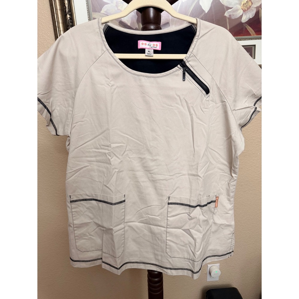 Koi by Kathy Peterson Scrub Top XL Beige Khaki Asymmetric Zip Cinched Back